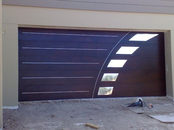 ¿Qué fuente de alimentación necesita mi puerta de garaje?º¿Qué fuente de alimentación necesita mi puerta de garaje?